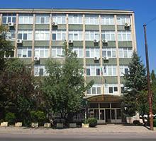 Самостоятелната изложба „Камъни“ на доц. д-р Снежина Бисерова е представена в рамките на проекта „ЕКО-арт / АРТ-еко“ Самостоятелната изложба „Камъни“ на доц. д-р Снежина Бисерова е представена в рамките на проекта „ЕКО-арт / АРТ-еко“